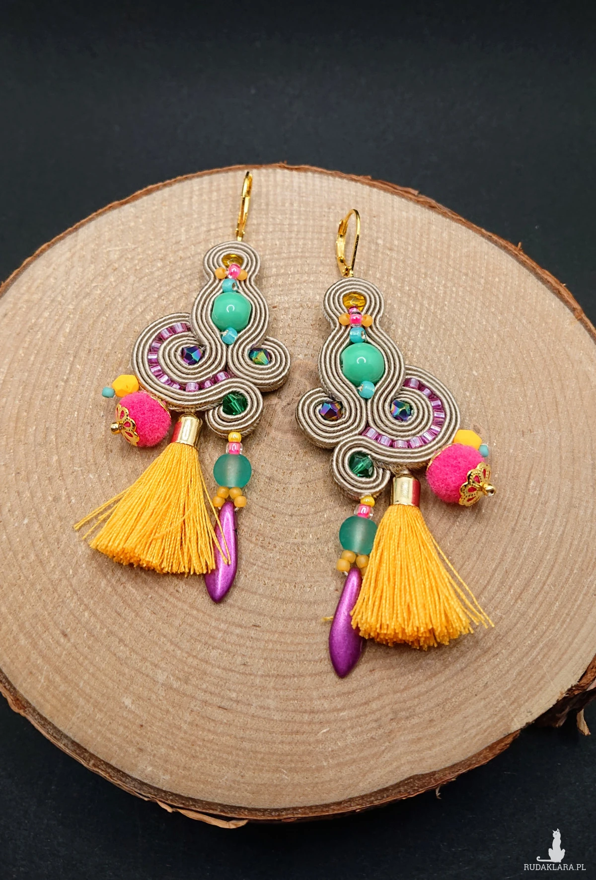 BEŻOWO-KOLOROWE KOLCZYKI SUTASZ W STYLU BOHO 10